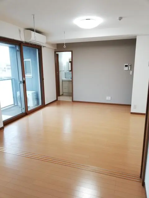 屋内洗濯機置き場 | オンライン不動産なら株式会社ななカンパニー